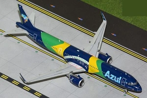 GeminiJets G2AZU1085 Azul Linhas Aereas Airbus A321neo PR YJE Scale 1:200 - Picture 1 of 1