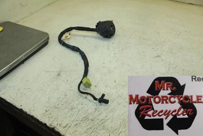 04 YAMAHA YZF R6 OEM LEFT CLIP ON HANDLEBAR HORN SIGNALS SWITCH D9 - Image 1 of 4