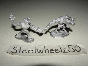 Things That Go Bump In The Night 2 Werewolf Figure Lot Metal Miniature Blue Moon - Picture 1 of 3