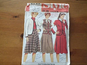 VINTAGE STYLE MUSTER 3748 - gefütterte Jacke, ärmellose Jacke und Rock - Bild 1 von 2