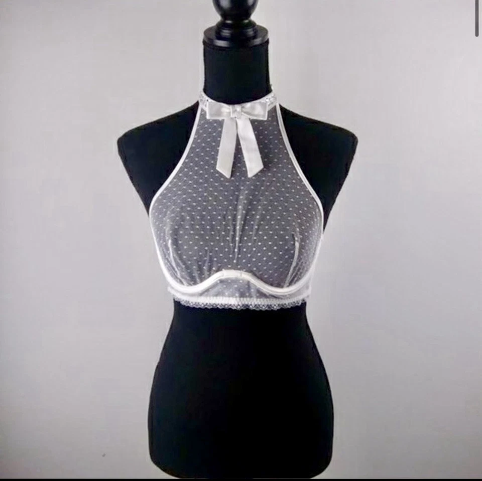 VICTORIA'S SECRET DREAM ANGELS MEDIUM WHITE EMBELLISHED UNLINED BRALETTE BRA NWT - Image 1 of 4