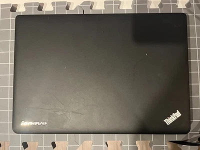 Portátil Lenovo Thinkpad t14 negro apenas usado Intel Core i3 Windows 7 Foto 1 de 4