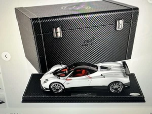 Almost Real Pagani Zonda F 2005 Grigio Mercurio 1/18 - Picture 1 of 24