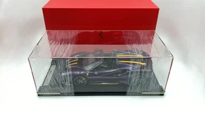 BBR1225E2 BBR Ferrari 488 Pista Spider Open Roof Viola Hong Kong 1/12 - Foto 1 di 7
