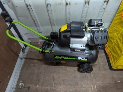 Sealey SAC5030VE Compressor 50ltr V-Twin Direct Drive 3hp Used Excellent Conditi - Image 1 of 4