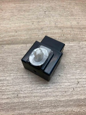 895A1 47010 061800 1010  Brake pedal sensor switch Fits for Toyota Prius (XW30) - Image 1 of 4