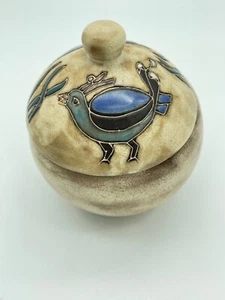 Small Vintage Lidded Pottery Trinket Dish Primitive Bird Design Signed by Mara - Picture 1 of 11