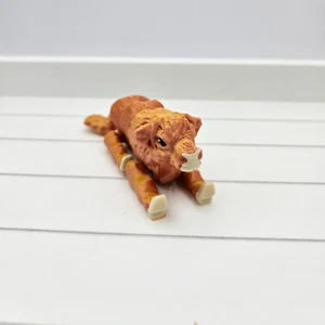 3D Printed Highland Cow Flexi Keyring Articulated Fidget, bag charm cow keyring - Picture 1 of 6