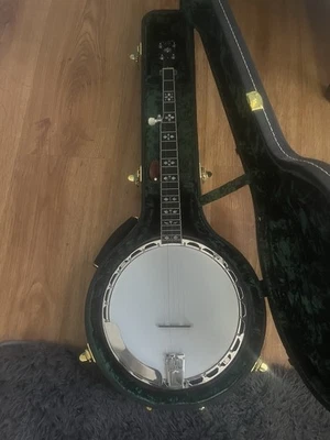 Estuche rígido Banjo Recording King Songster Foto 1 de 4