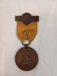 Insignia de la Convención Nacional de Women's Relief Corp de 1896 - Imagen 1 de 6