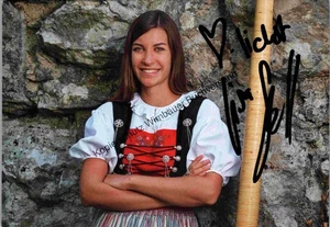 Original Autogramm Lisa Stoll Alphorn Solistin /// Autogramm Autograph s 350562 - Bild 1 von 2