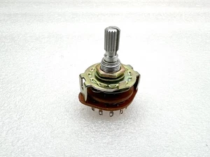3 Position Rotary Switch Selector Free Shipping - Picture 1 of 3