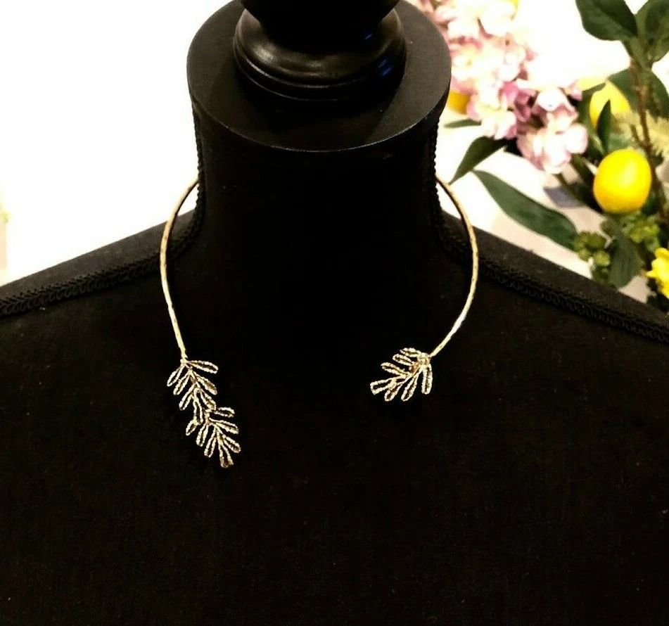 Banana Republic Women's Hammered Gold Leaf Open Collar Necklace 59