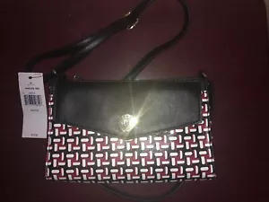 Tommy Hilfiger Purse NWT with REMOVABLE WALLET INSERT - Picture 1 of 10