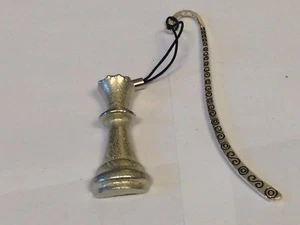 Chess Queen GT24 Fine English Pewter On A PATTERN Bookmark - Picture 1 of 1