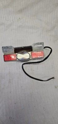 1984 Honda Magna 700cc Rear Tail Light - Imagem 1 de 4