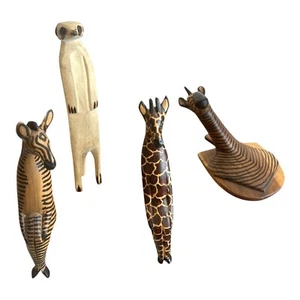VINTAGE LOT OF WOODEN SAFARI ANIMAL FIGURES HAND-CARVED - Picture 1 of 20