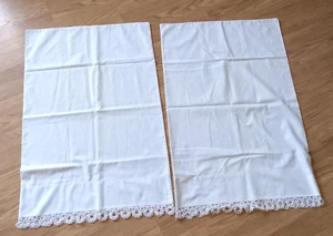 2er Set weiße Kissenbezüge mit Spitzenbordüre 30"x20"/Manuf. USA für Kresge Co. - Bild 1 von 3