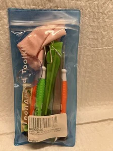 NEW iPhone 4 / 4s / 5 / 5C /5S GSM / CDMA 13 pc Tool Kit - Picture 1 of 7