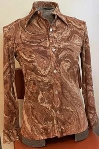 1970s Trippy disco nylon polyester men’s button dagger collar shirt - Picture 1 of 8