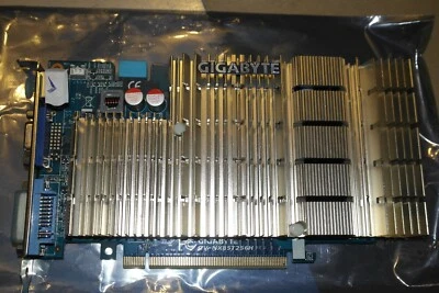 Gigabyte GV-NX85T256H NVIDIA GeForce 8500 GT 256 MB VGA / DVI / S-VIDEO x16 PCIe - Image 1 of 3
