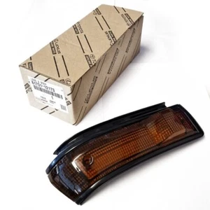 Original Toyota RH Eckblinker für Corolla AE86 Levin GTAPEX 8173112173 - Bild 1 von 4