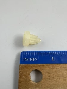 NOS Snapper OEM 7091182 Nyloneinsatz 7091182SM - Bild 1 von 2