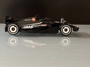 Hot Wheels MoneyGram Haas Formel 1 ( lose ) - Bild 1 von 14