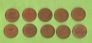 TEN 1953 AUSTRALIAN KANGAROO DESIGN HALFPENNY COINS - Picture 1 of 2