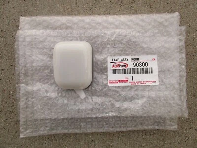 SE ADAPTA A: 73 - 83 TOYOTA LAND CRUISER FJ40 FJ45 LUZ INTERIOR DELANTERA HABITACIÓN NUEVO Foto 1 de 4