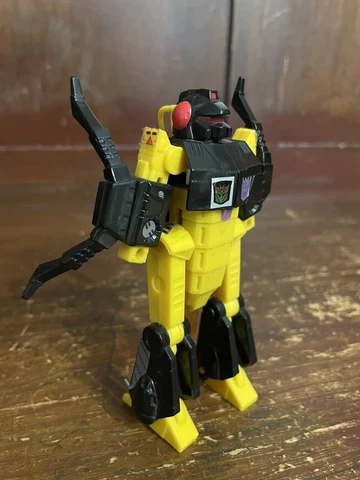 Transformers G1 Decepticon Insecticon RANSACK Action Figure Hasbro 1985 Cover