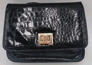 Small Aldo Faux Patent Leather Black and Gold Crossbody Chain Purse Bag - Picture 1 of 9