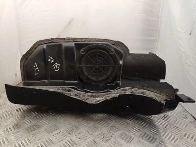 AUDI A6 Avant 4B5, C5 Subwoofer 4B9035382A 2.50 Diesel 132kw 2000 13762689 - Bild 1 von 4