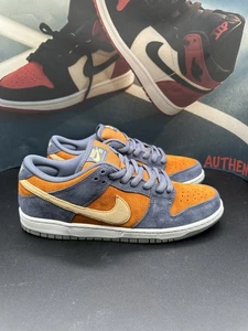 Size 10 - Nike Dunk SB Low Light Carbon Monarch - Picture 1 of 8