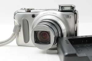 READ[AS-IS] Fujifilm Finepix F300EXR Point&Shoot Digital Camera w/ Charger Japan - Picture 1 of 23