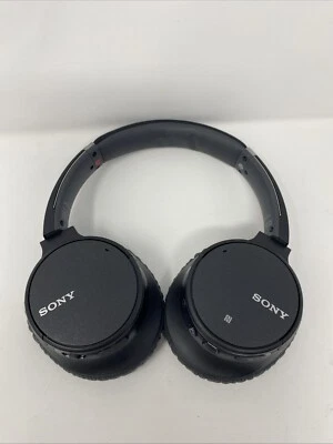 Sony Over The Head Ear Cup Noise Canceling Wireless Headphones WH-CH700N - Image 1 of 4