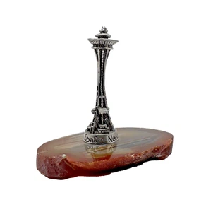 Vintage Space Needle Seattle World's Sculpture Statue On Polished Achate Resin EUC - Bild 1 von 9