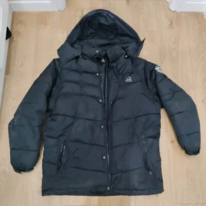 โ
Used Mens REEBOK PUFFER JACKET / COAT BLACK SIZE XL Warm Heavy ๐ฆ - Picture 1 of 1