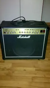 AMPLIFICATORE VALVOLARE MARSHALL modello JCM2000 DSL 401 - MOLTO USATO - Foto 1 di 2