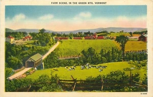 Postal vista aérea de colección Farm Scene Green Mountains Vermont - Imagen 1 de 2