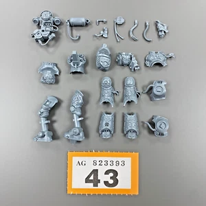 MOCHILA CUERPO PIERNAS ROBOUTE GUILLIMAN PIEZAS DE CONVERSIÓN ULTRAMARINE PRIMARCH - Imagen 1 de 1