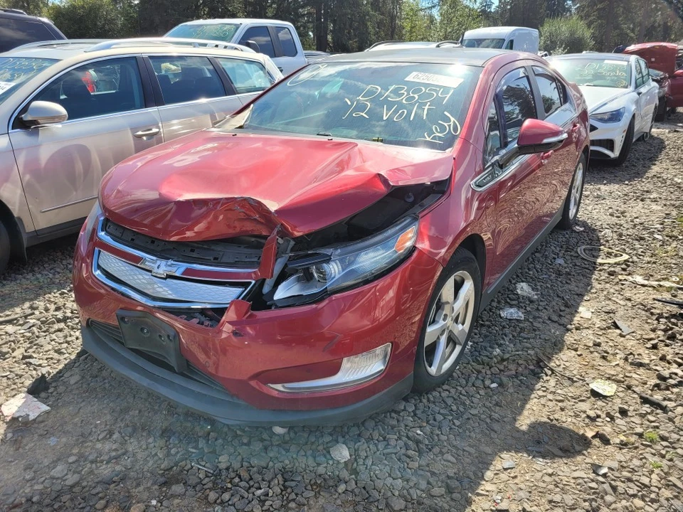 2012 雪佛兰 Volt 1.4L 发动机电机 4cyl 原始设备制造商 134K 英里 - LKQ398770567 — 第 1/4 张图片