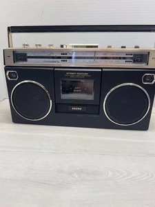 Ion Street Rocker ISP112BG AM/FM Bluetooth Cassette Player Tested - Picture 1 of 9