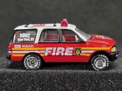 Matchbox 2002 NYC Toy Show 50th Birthday Party Ford Expedition - Image 1 of 4