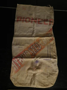 Vintage Pioneer Hybrid Seed Corn Canvas Feed Sack Decoration - Picture 1 of 5