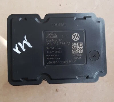 VW AUDI SEAT SKODA ABS PUMP CONTROL MODULE 1K0907379AN 1K0614517BD F2 - Image 1 of 4