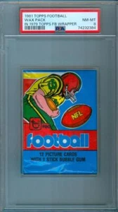 1981 Topps FOOTBALL Trading Card Unopened WAX Pack(Rare 1979 Wrapper) PSA 8 - Picture 1 of 2