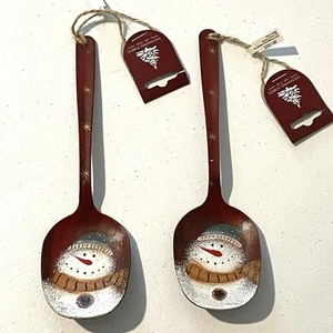 NEU Weihnachten Schneemann Dekoration Ornament zwei Löffel verzauberter Wald Urlaub - Bild 1 von 5