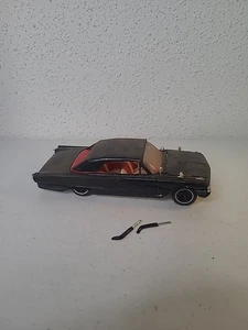 Vintage Plastic Model Kit Car Black Red Seats AMT 1/25 1961 Ford Galaxie Sunline - Picture 1 of 14