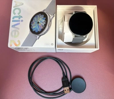 Samsung Galaxy Watch Active2, 44mm in Cloud Silver - READ DESCRIPTION - Image 1 of 4